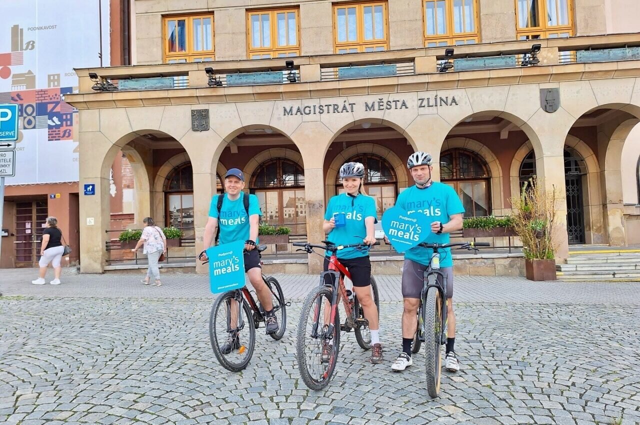 Naše podpora projektu Mary’s Meals začala štafetou!
